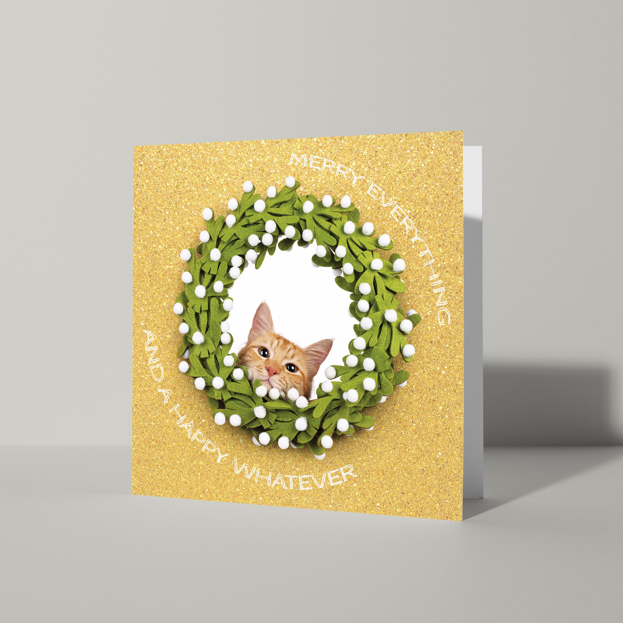 Gouden kerstkaart met krans en kat  - Cat'chy Store